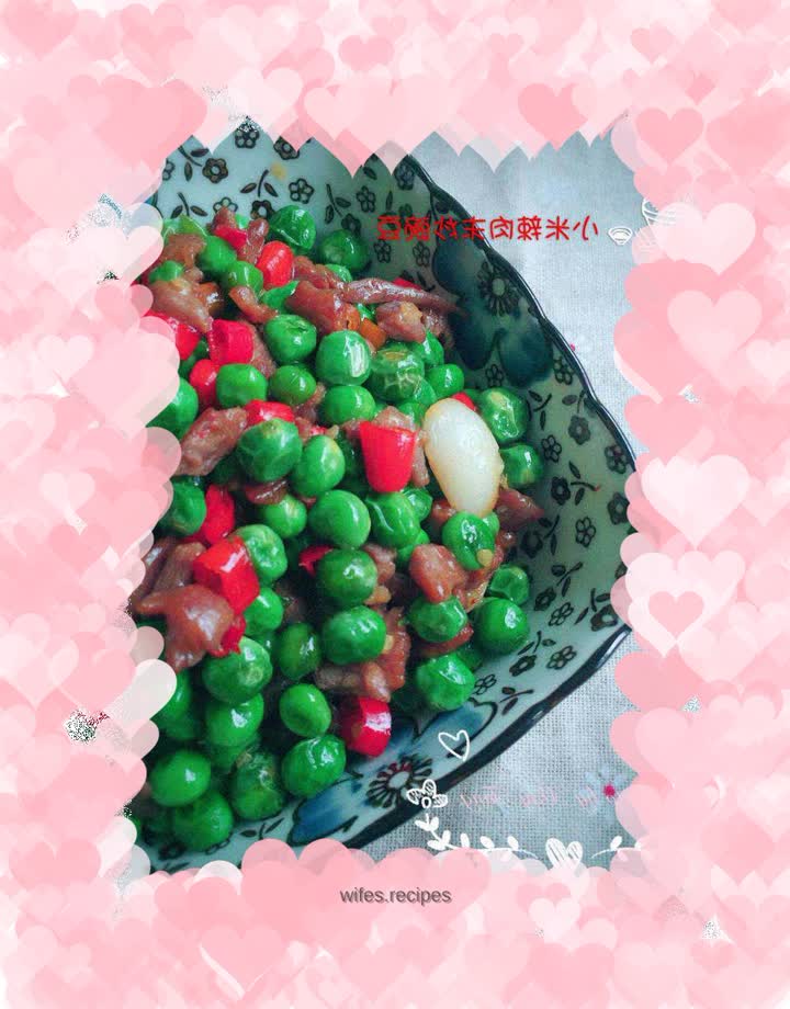 Stir-fried peas with millet and spicy minced pork