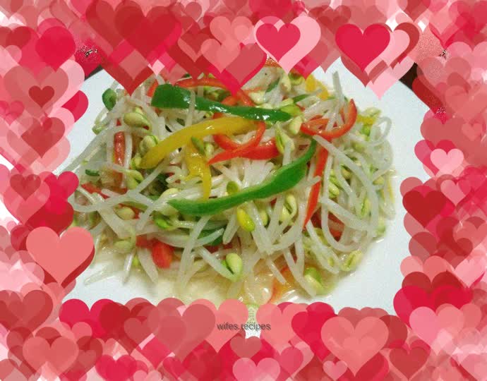 Colorful pepper and soybean sprouts