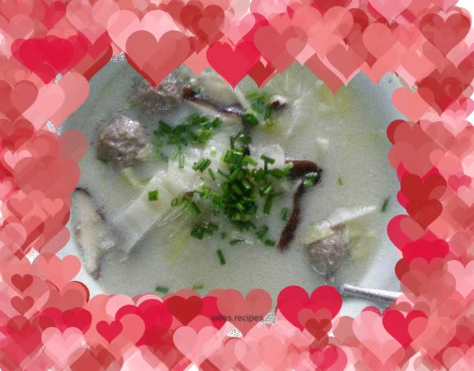 Soy milk and beef ball soup