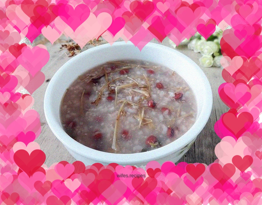 Red bean and honeysuckle porridge