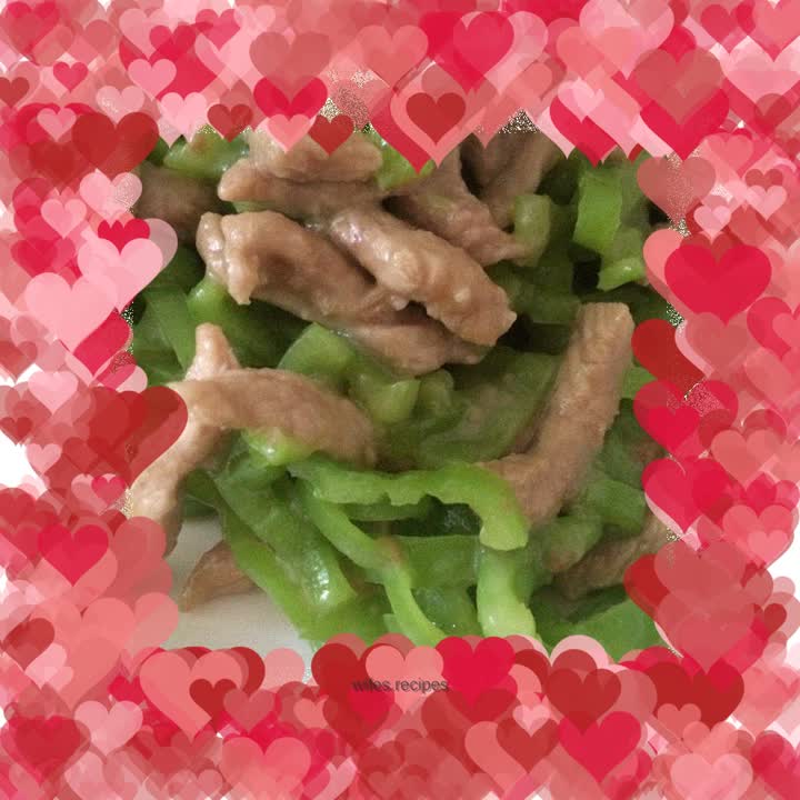 Fried pork with green pepper