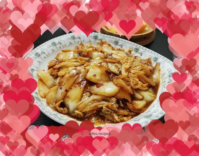 Hot and sour stir-fried cabbage