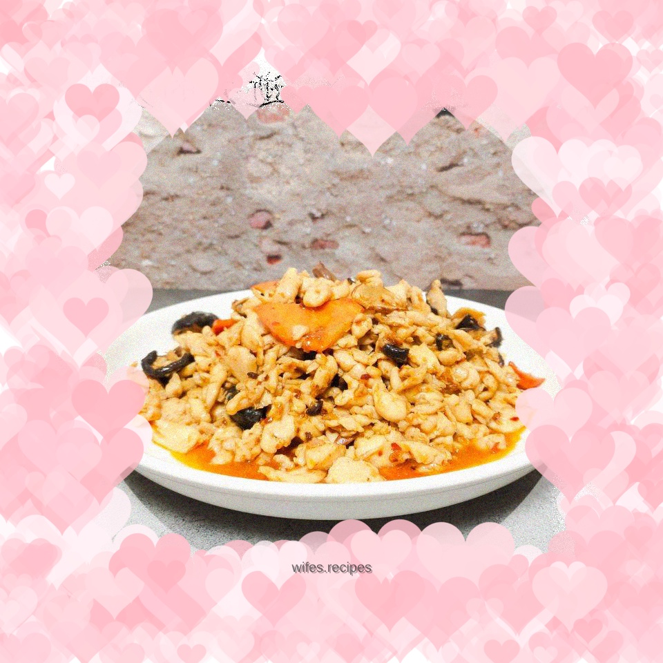 Stir-fried chicken breast with mushrooms