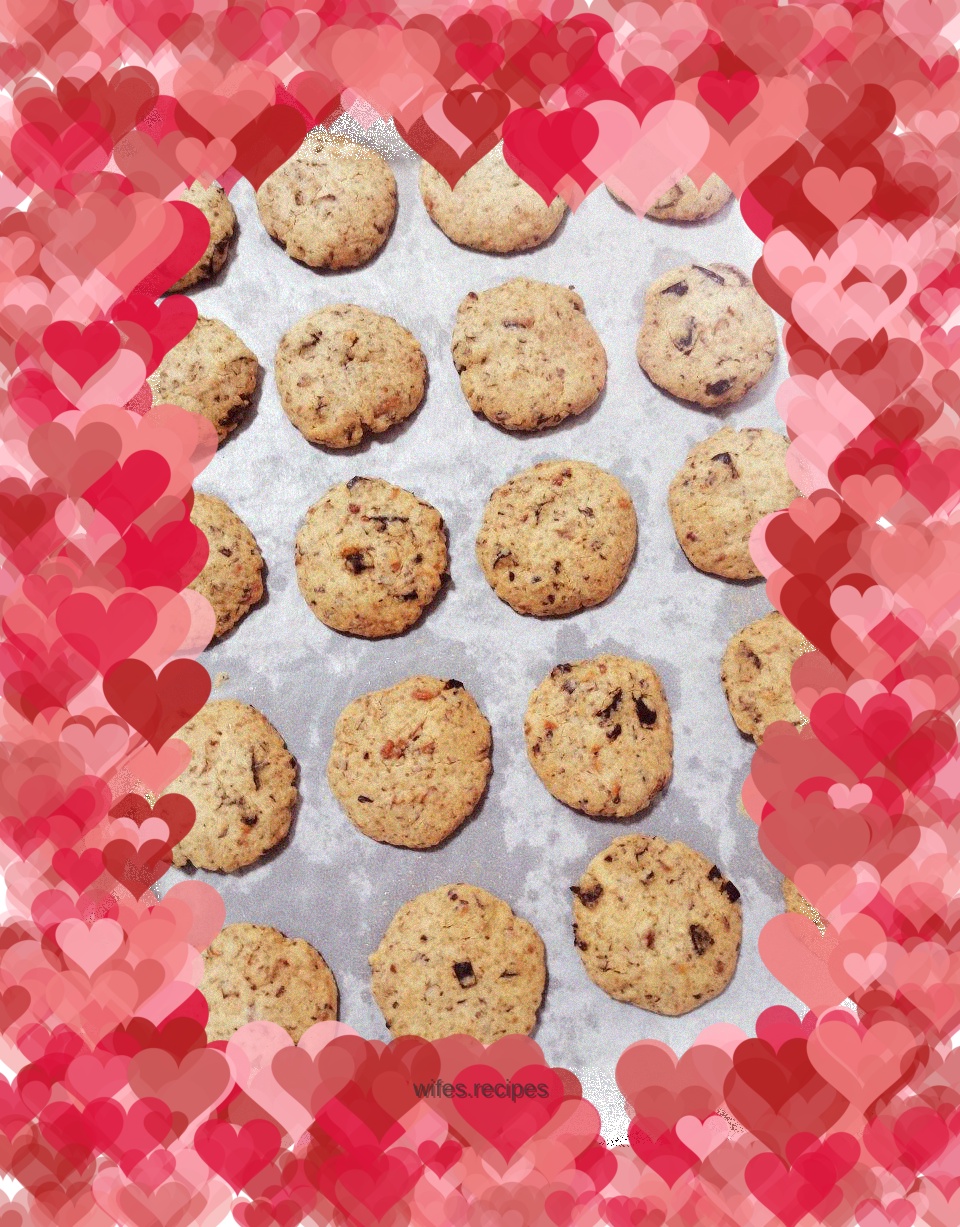 Red date and walnut cake