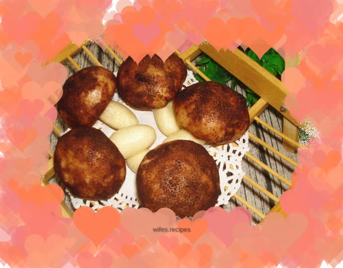 Mushroom and bean paste buns