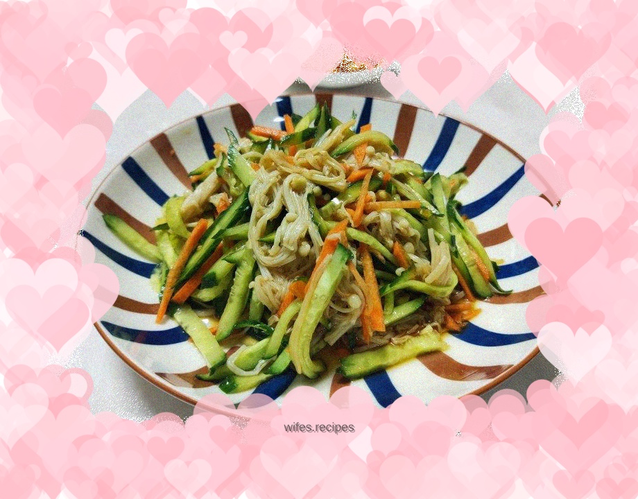 Cold Enoki Mushrooms