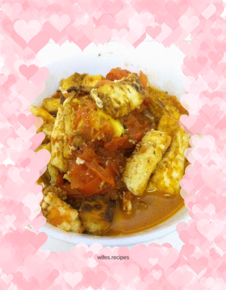 Braised tofu with tomatoes