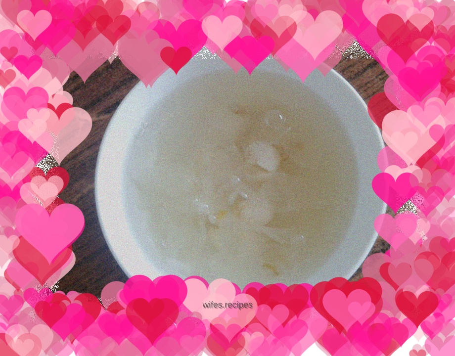 Rock Sugar Tremella Lotus Seed Soup