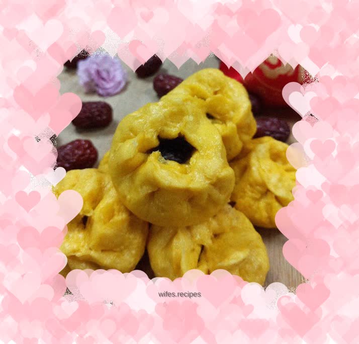 Pumpkin bean paste bun