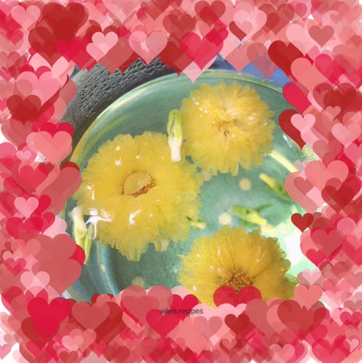 Lotus chrysanthemum drink