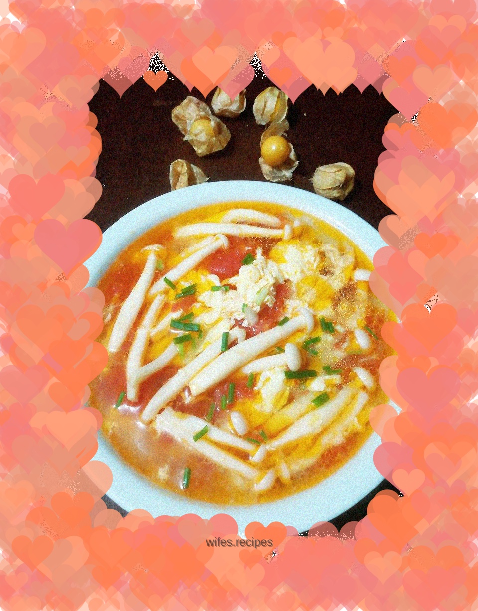 Tomato, Mushroom and Egg Soup