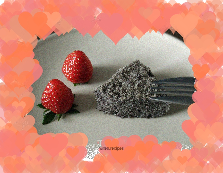 Soft black rice cake