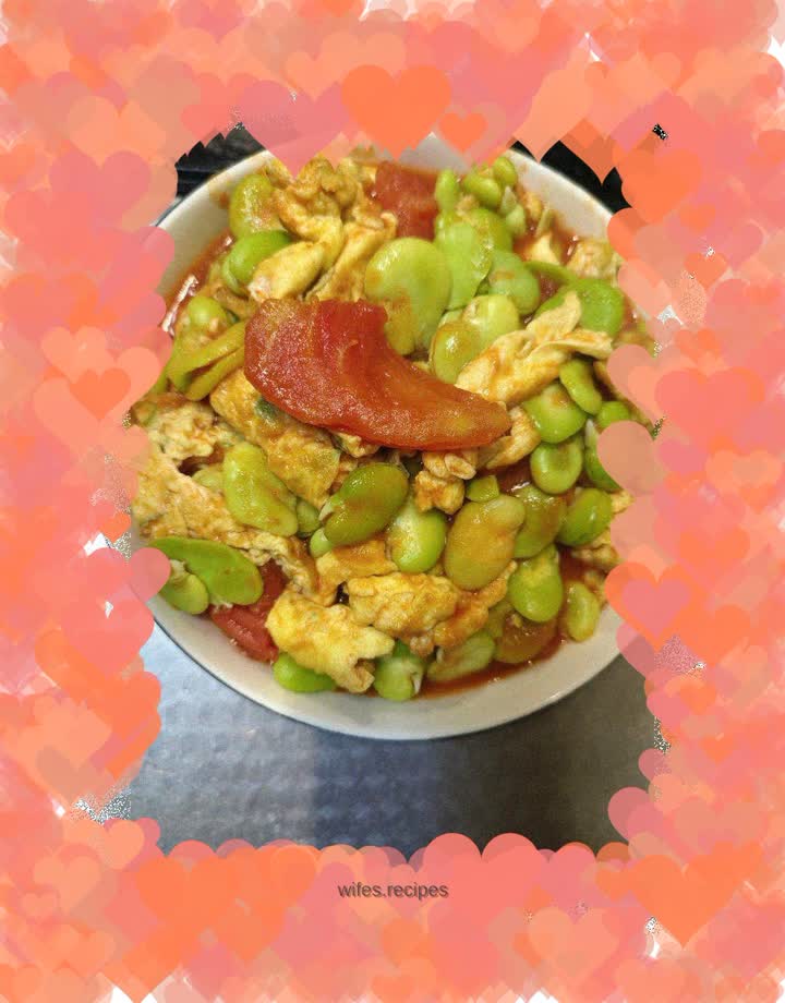 Fried tomatoes and eggs with broad bean rice