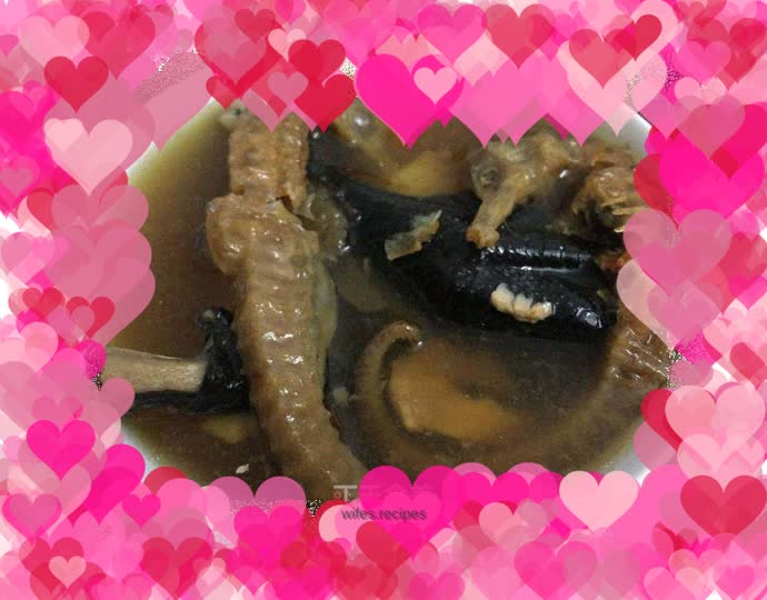 Stewed black-bone chicken with seahorse maw