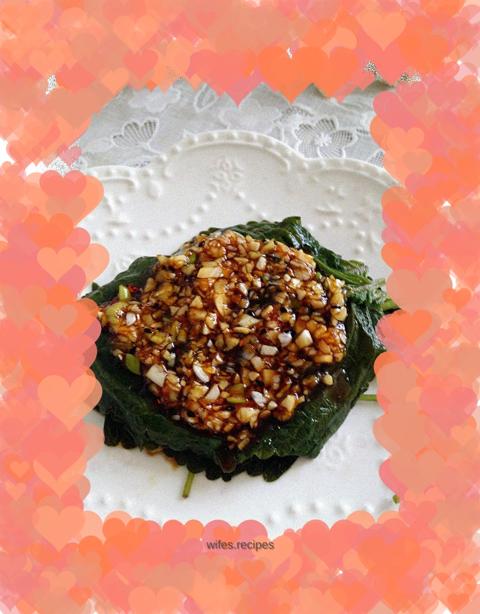 Pickled perilla leaves