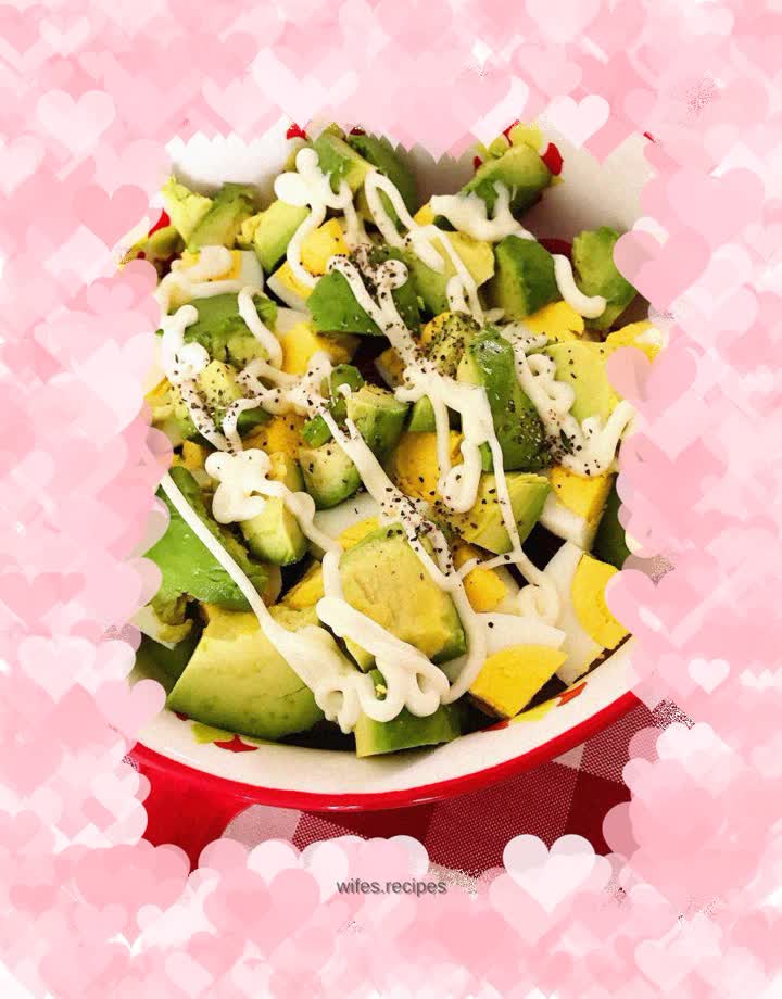 Avocado and egg salad