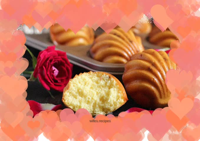 Cranberry Sponge Cake