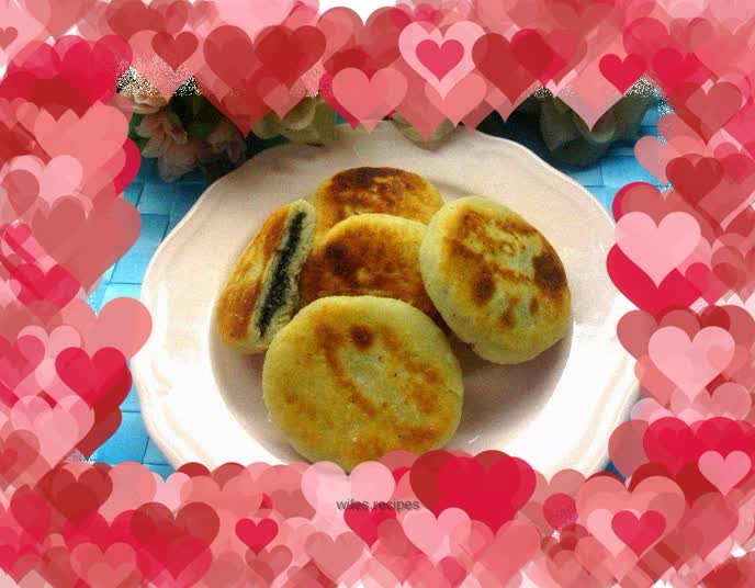 Milky Black Sesame Cookies