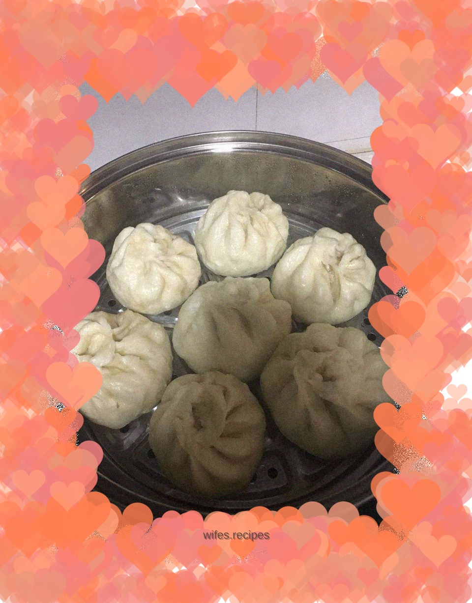 Steamed buns