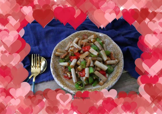 Spicy stir-fried lotus root