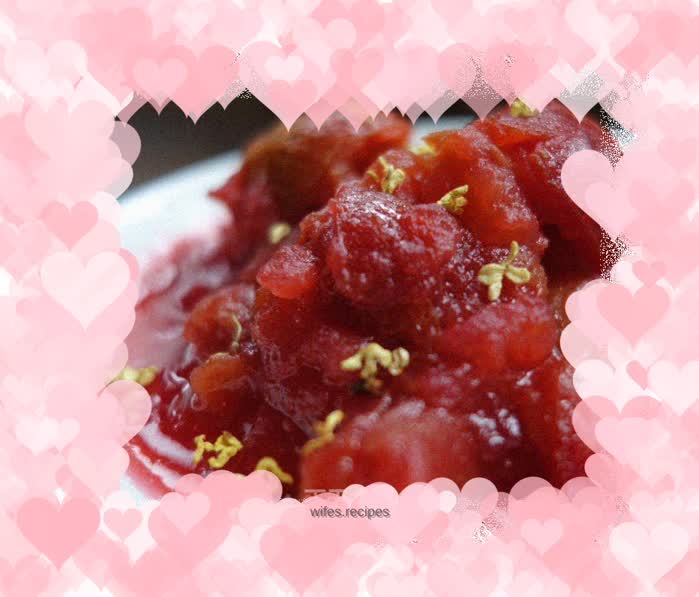 A sweet and sour appetizer of fried red fruits