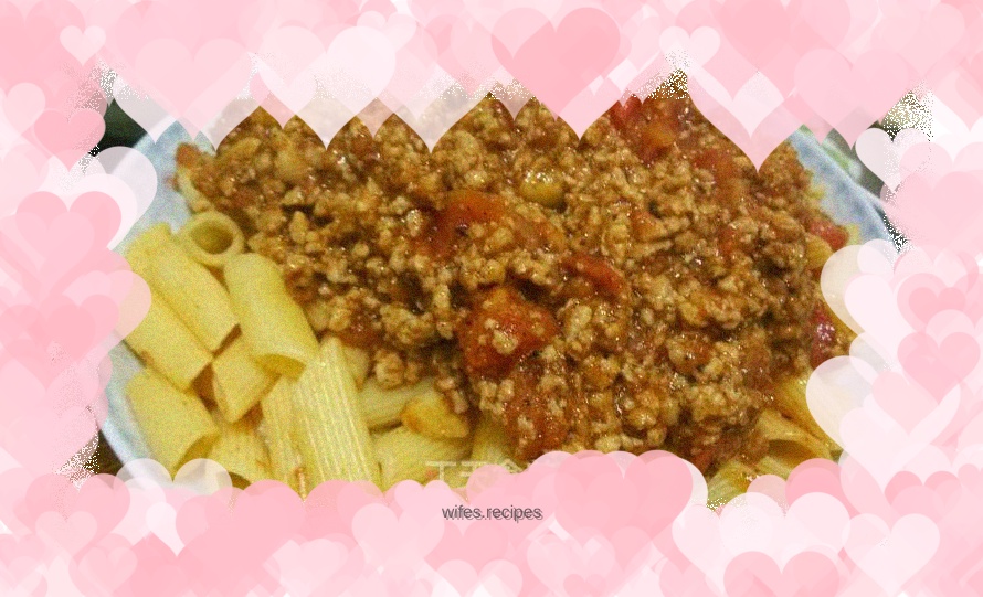 Penne with Tomato Bolognese Sauce