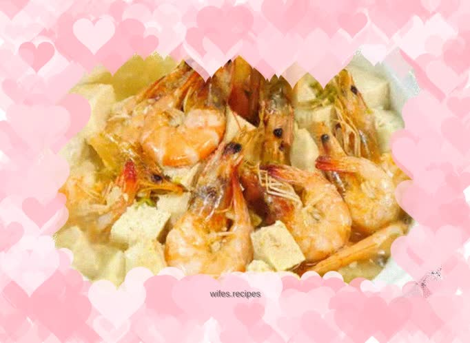 Shrimp, tofu and cabbage stew