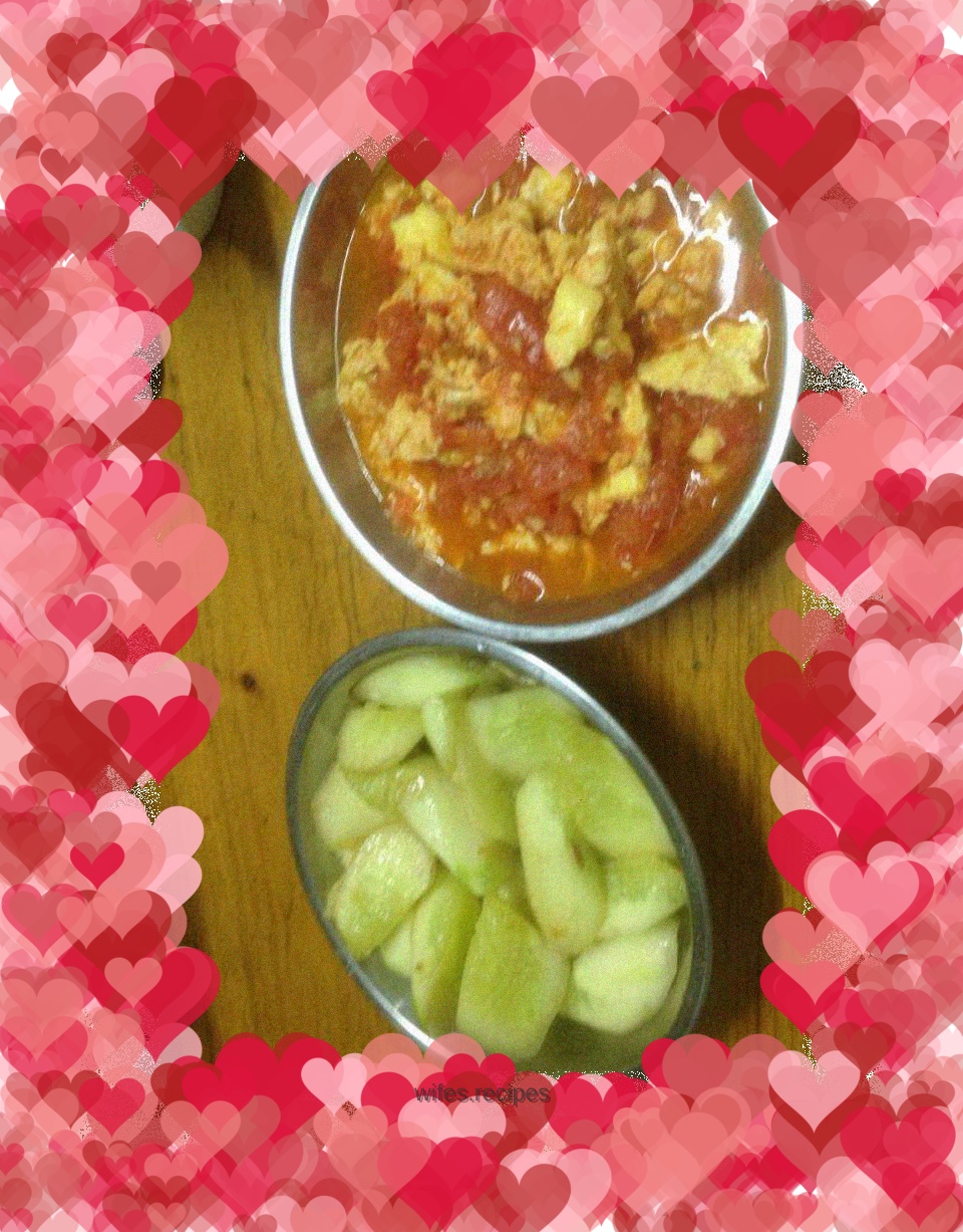 Tomato scrambled eggs