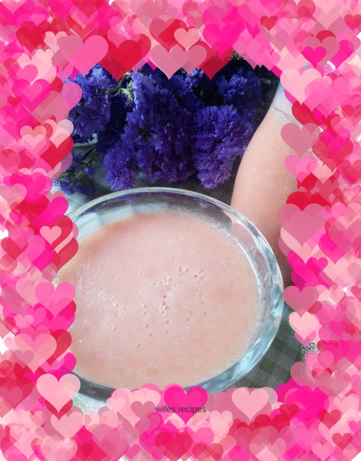 Tomato and pineapple juice