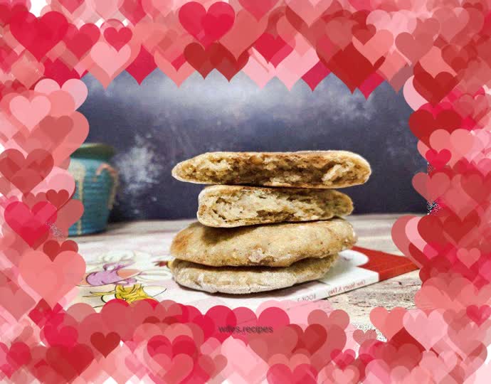 For a warm winter breakfast, have a fragrant peanut tortilla and add it to a bowl of light home-cooked porridge, a perfect combination!