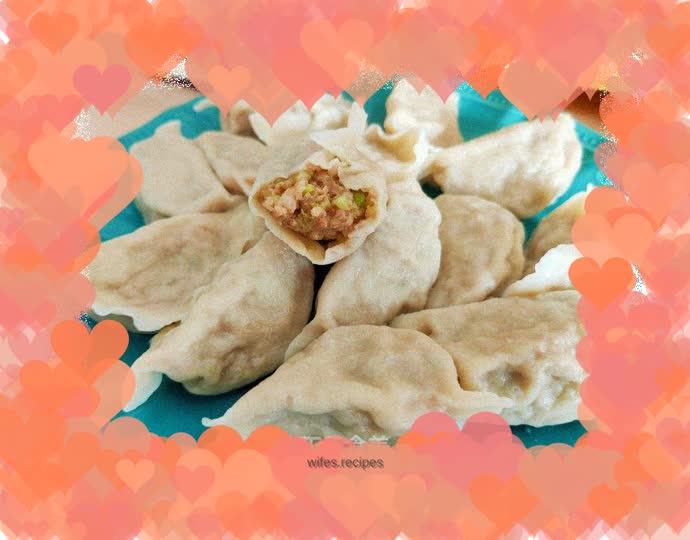 Pork, lotus root and parsley dumplings