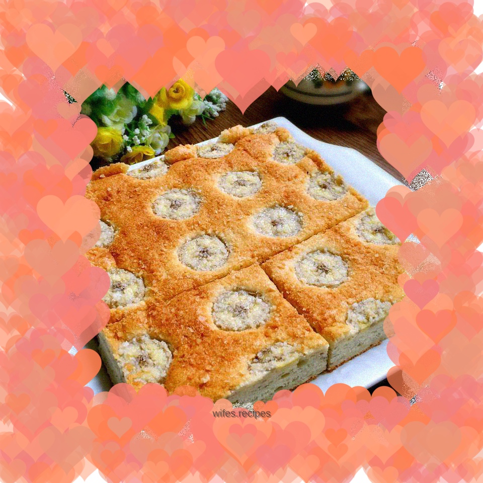 Banana and coconut cake (low sugar and oil)