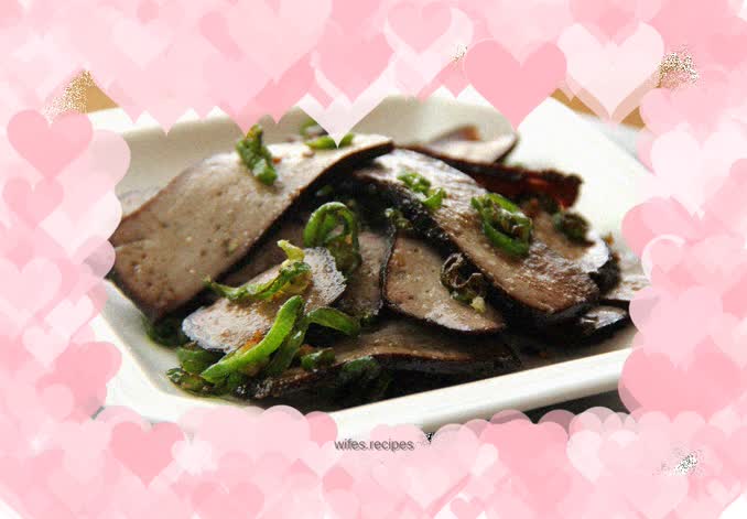 Vegetarian fried blood tofu