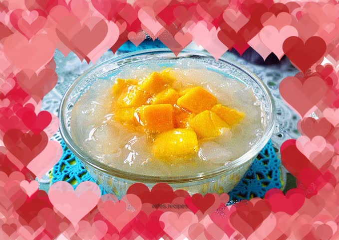 Mango Tremella Lotus Seed Soup