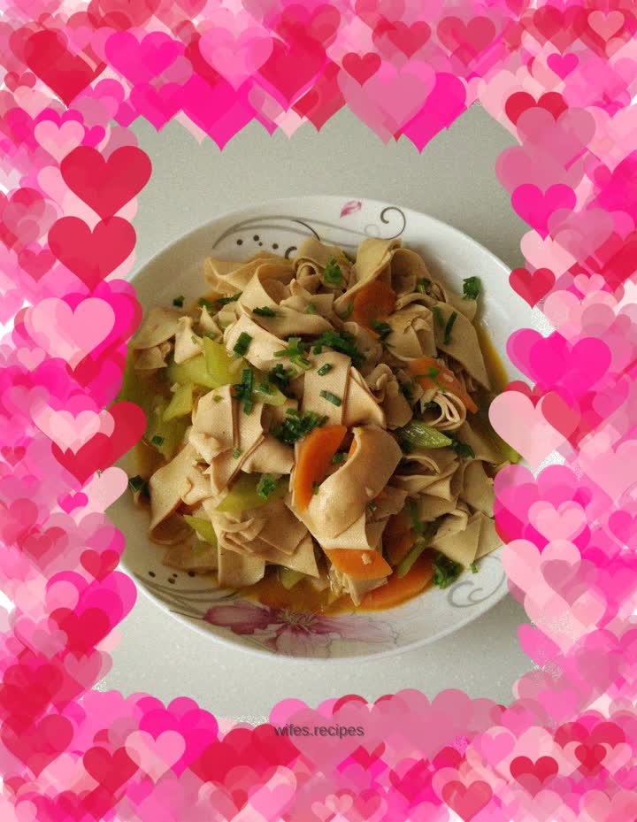 Dried tofu with hot pepper