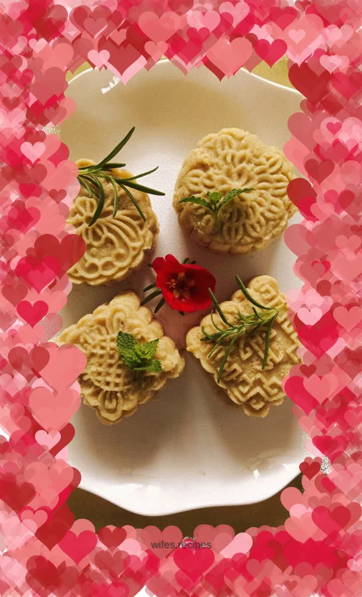 Homemade mung bean cake