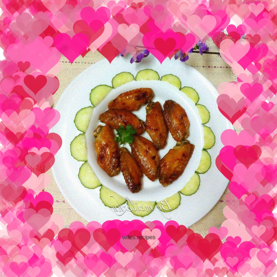 Grilled Wings with Onions