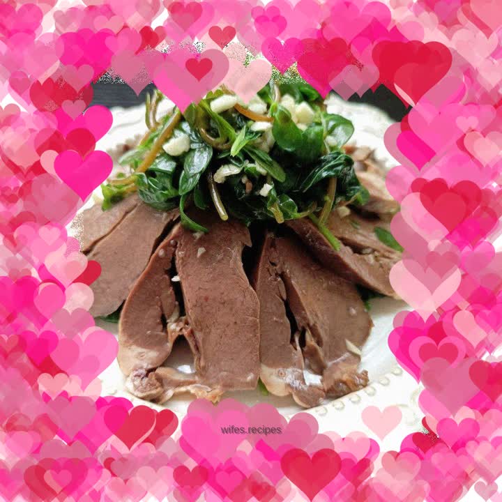 Pork heart mixed with purslane