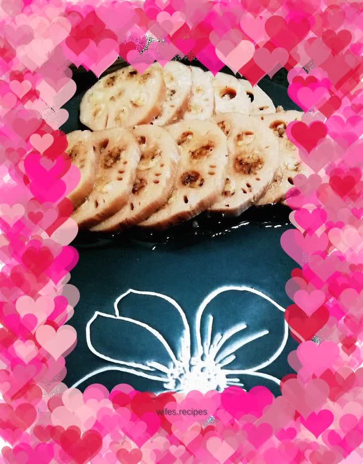 Glutinous rice, red dates and lotus root