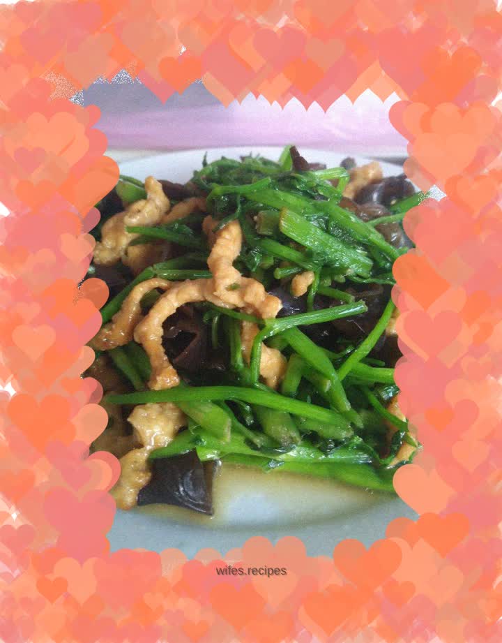 Stir-fried wild celery