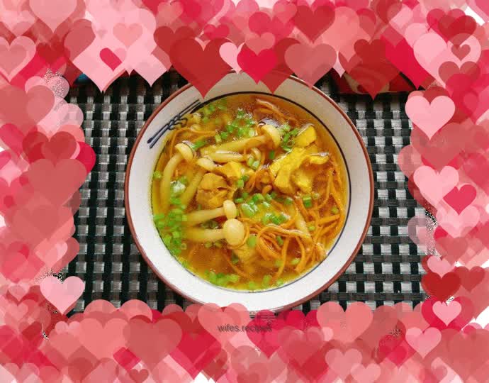 White Jade Mushroom, Cordyceps Flower and Chicken Leg Soup