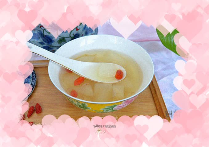 Stewed Sydney Pear with American Ginseng