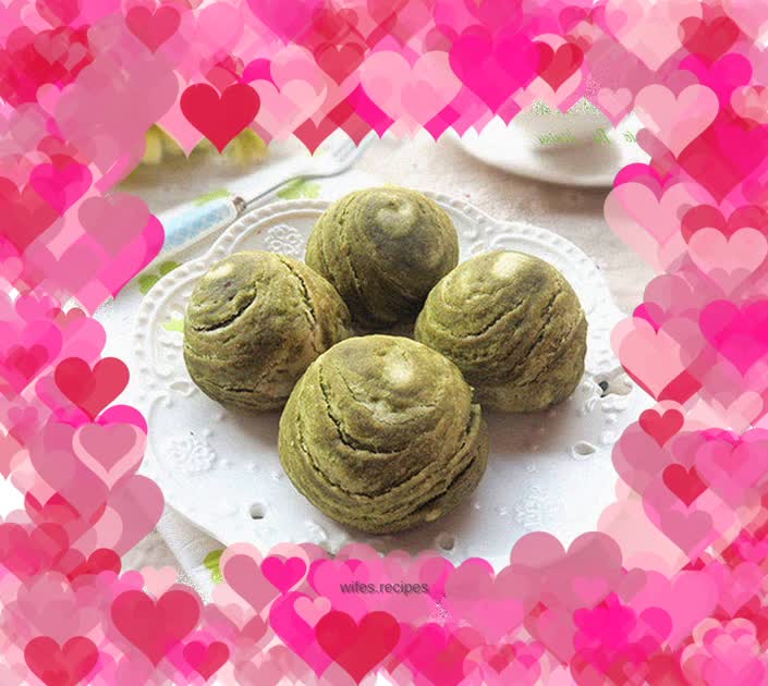 Matcha red bean cake