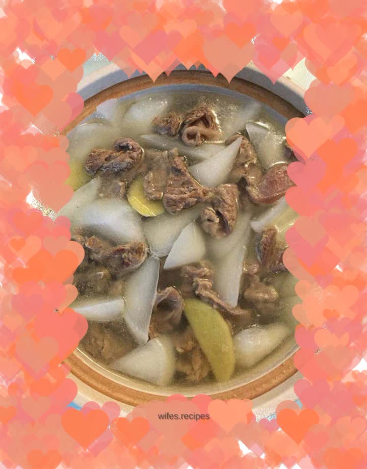 Braised beef brisket with radish