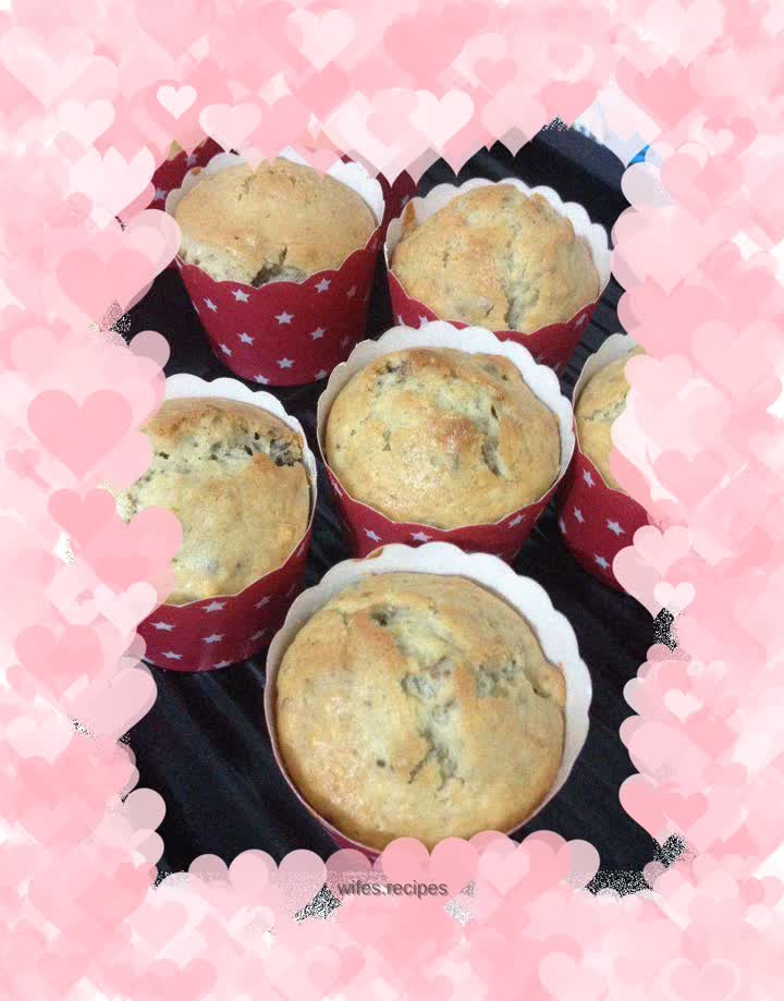 Walnut muffins