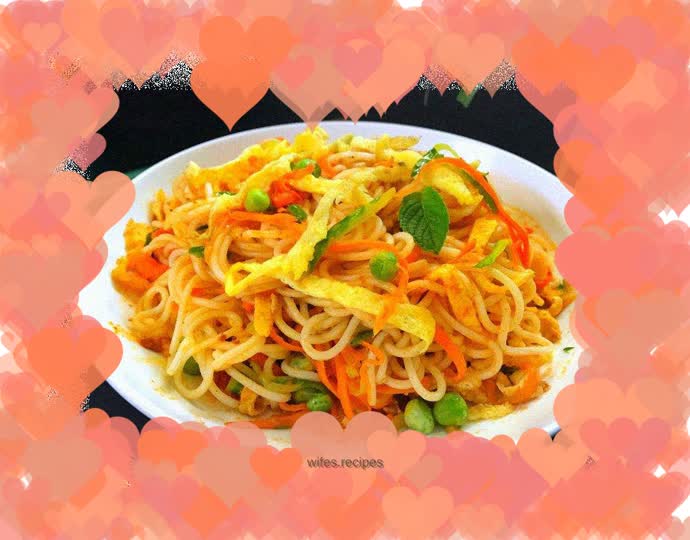 Egg mixed vegetable noodles