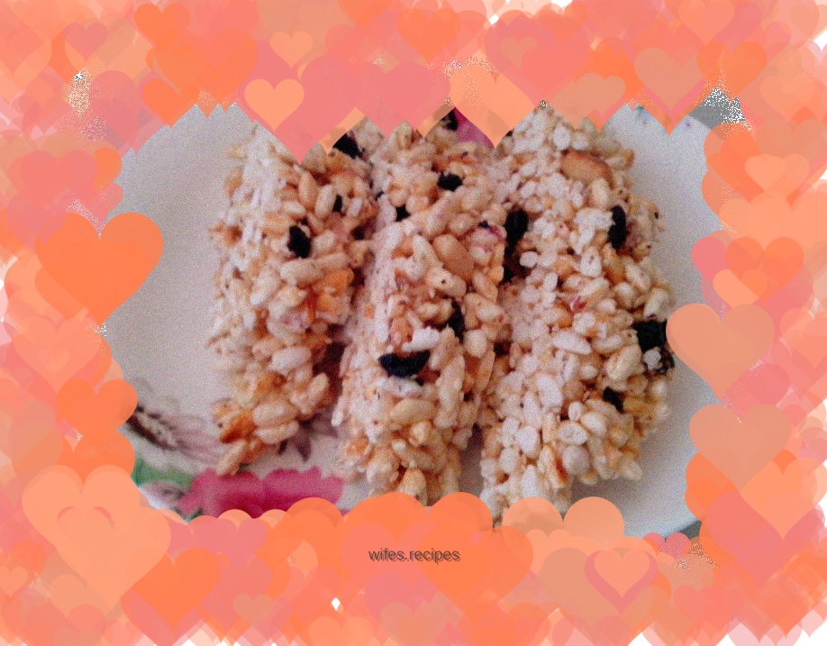 Crispy Blueberry Rice Krispie Treats