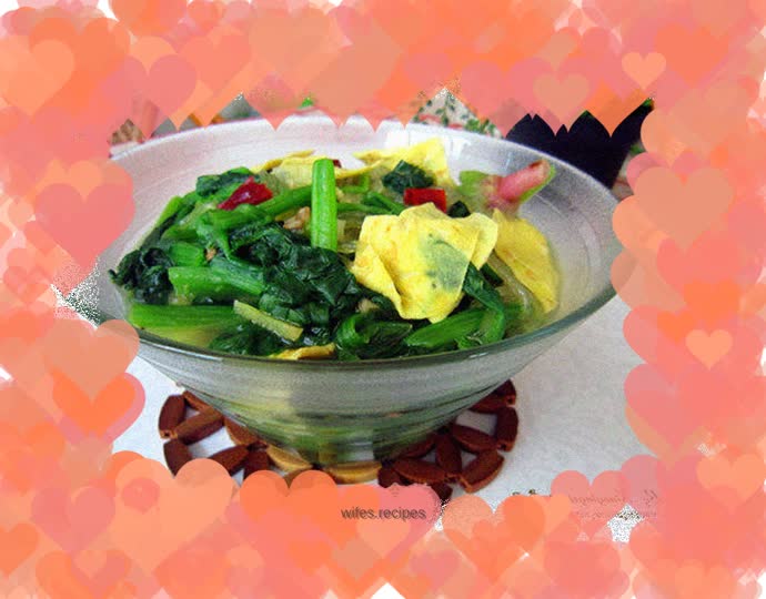Red-billed green parrot sowing in autumn and harvesting in spring---Stewed spinach