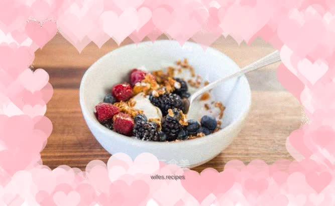 Delicious vacuum yogurt