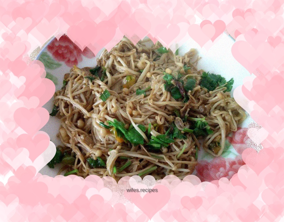 Spicy Stir-fried Enoki Mushrooms